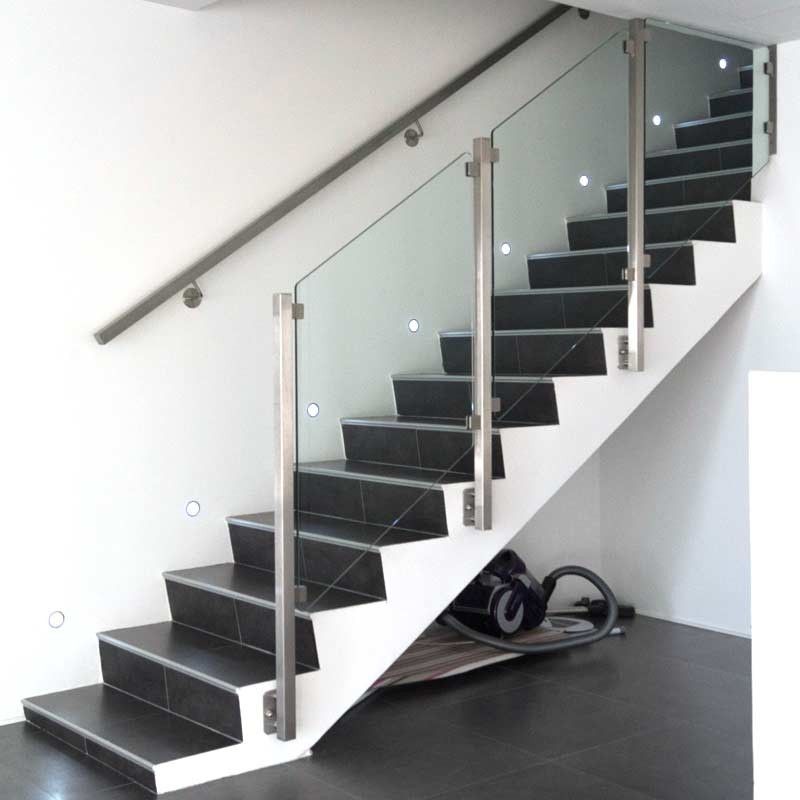 RAMPE  D'ESCALIERS  INOX   VITREE  ABIDJAN